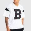 Cheapest π― Boxy V-neck Varsity Graphic T-shirt White π 1 Cheapest π― Boxy V-neck Varsity Graphic T-shirt White π -boohooMAN Shop unnamed file 294