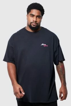 Best deal 💯 Plus More Love Embroidery T-shirt Black 👏